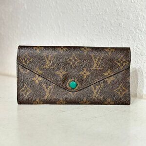 Louis Vuitton Monogram Canvas Wallet